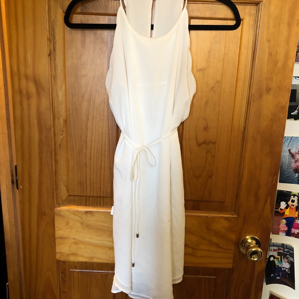 White tie waist dress